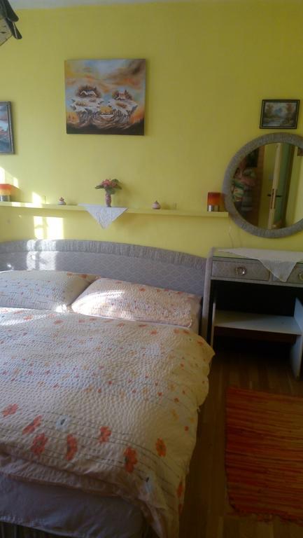 U Tri Kocek Hotel Jablonne v Podjestedi Luaran gambar