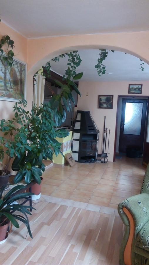 U Tri Kocek Hotel Jablonne v Podjestedi Luaran gambar
